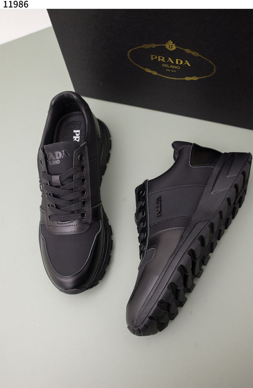 #프라다 [PRADA] 로고 패널 로우탑 스니커즈 신상입고💢 #신발 #11986