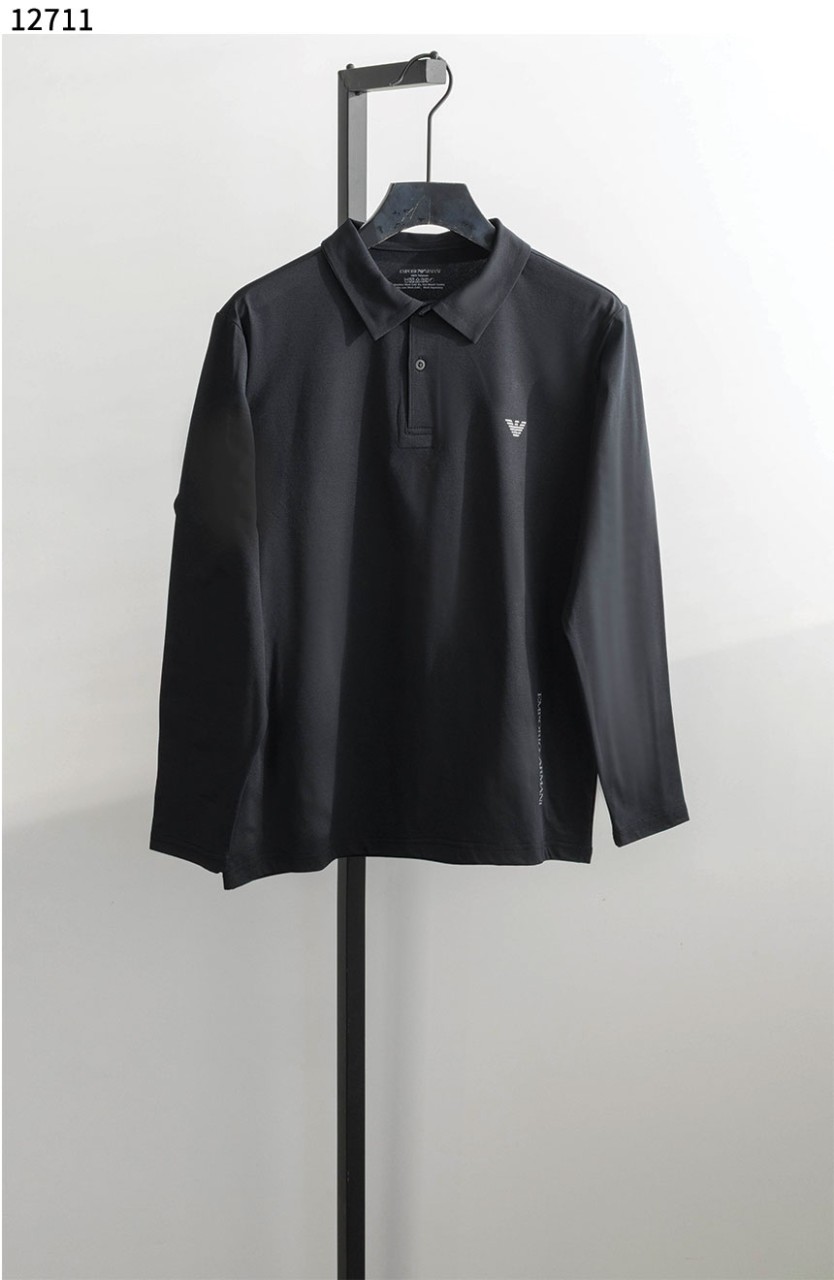 #엠포리오아르마니 [Emporio Armani] Emporio Armani 로고 프린트 긴소매 폴로 셔츠 신상입고💢 #테크 #상의 #티셔츠 #12711