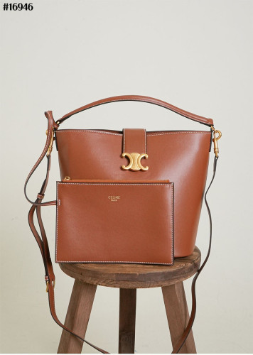 🔆 [CELINE] 셀린느 트리옹프 루이즈 백 미디움 🔆