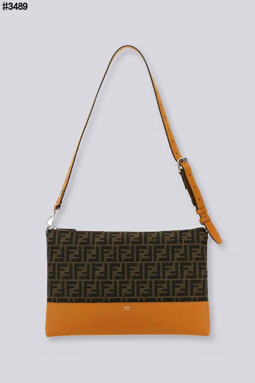 🍀 [FENDI] 팬디 FF 자카드 레더 트리밍 크로스 숄더백 🍀