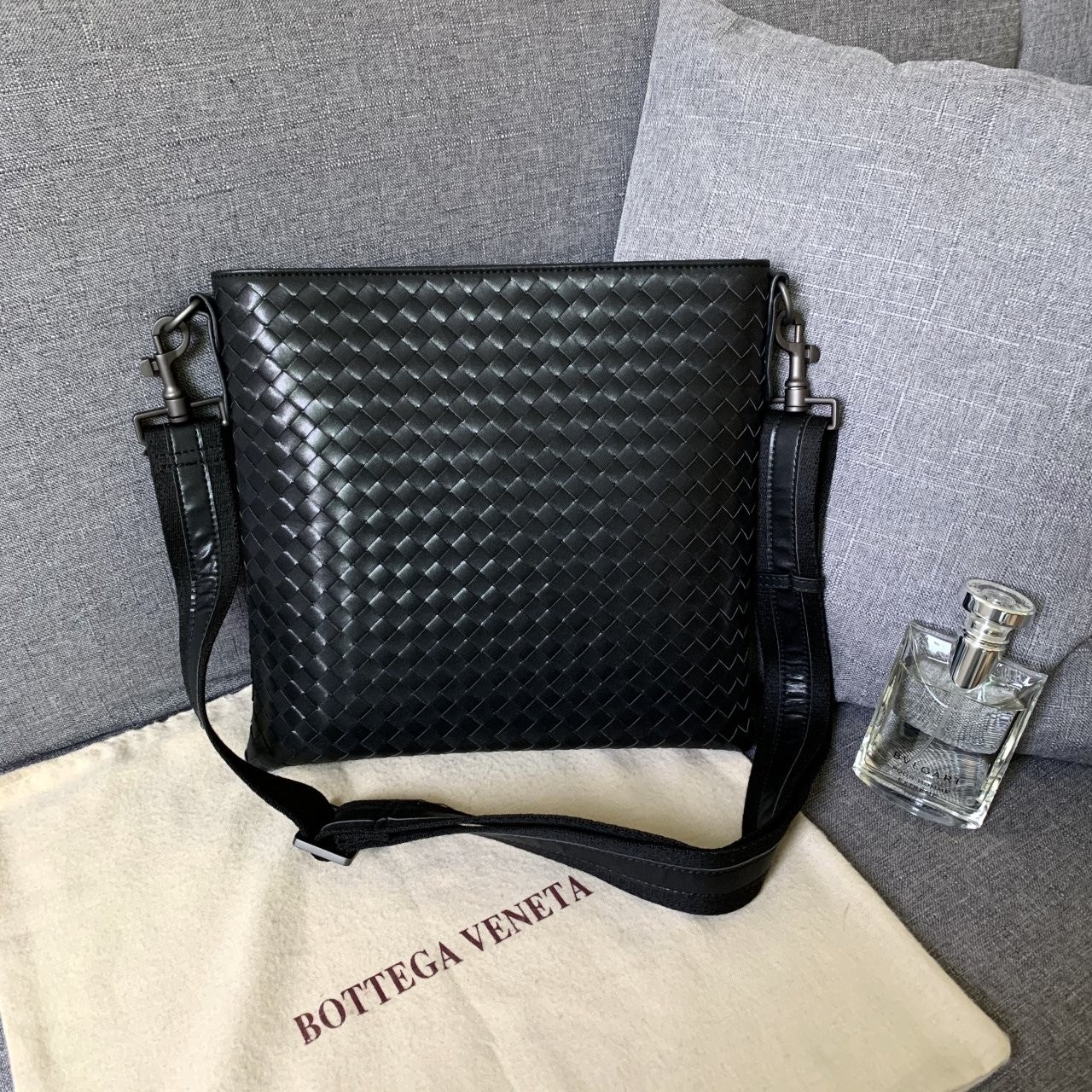 💕 보** 인트레치아토 크로스백