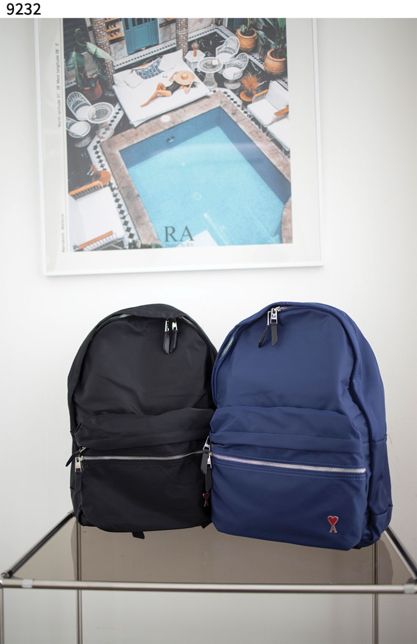 #아미 [AMI] 아미 드 꿰흐 스몰 하트로고 백팩 신상입고💢 #가방 #9232