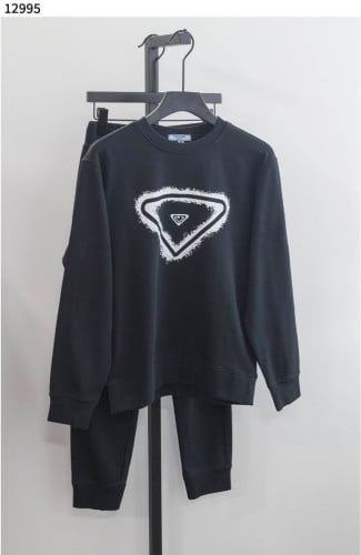 #프라다 [PRADA] 빅 프린팅 삼각로고 트레이닝 세트 신상입고💢 #세트 #12995