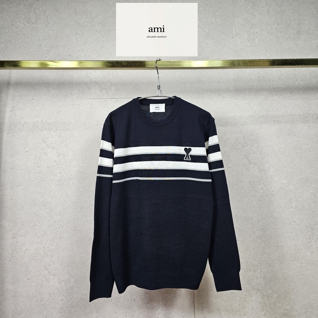 아*스트라이프 배색 니트☠☠