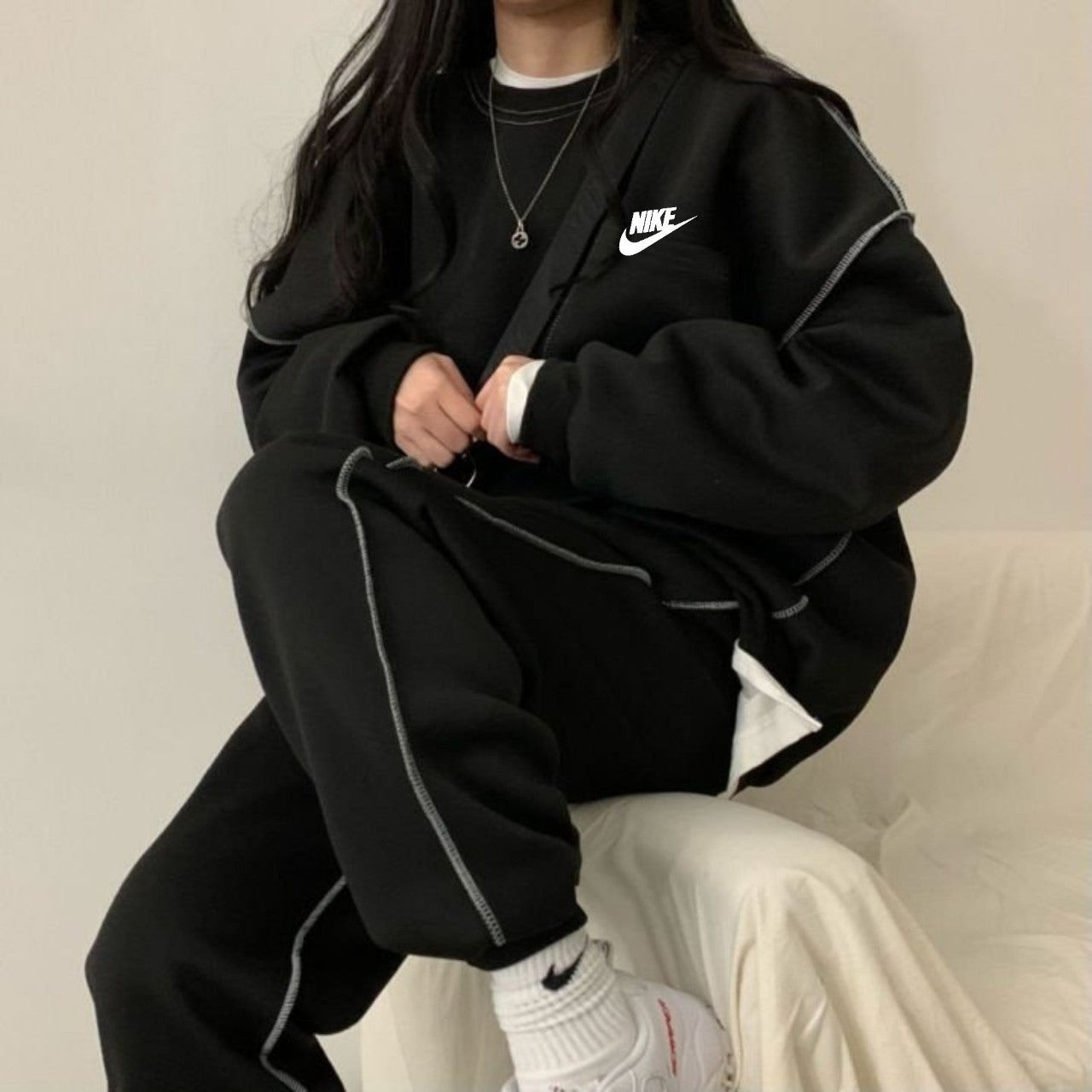 나 자수로고 스티치 맨투맨 조거 셋업 1584