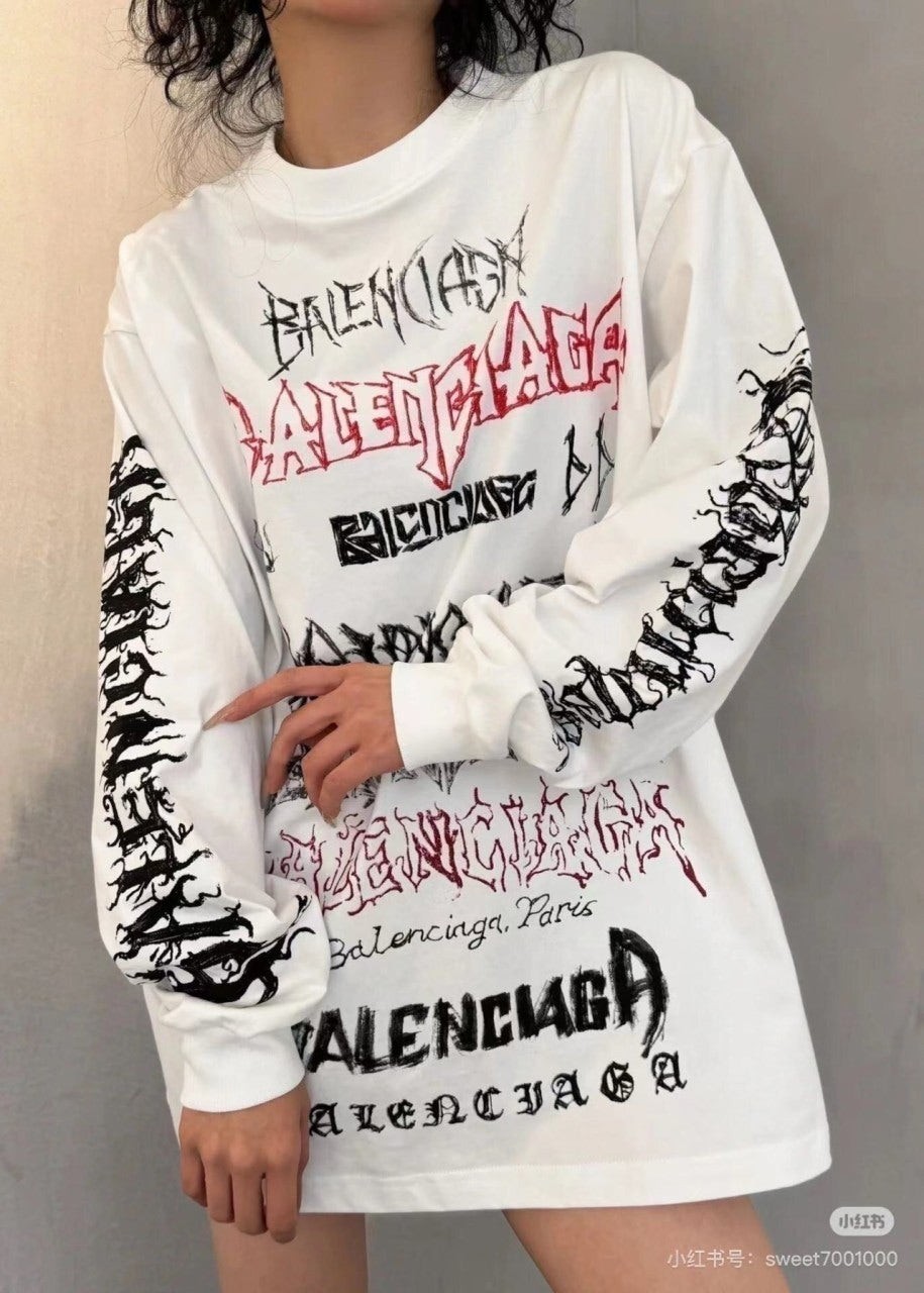 💕 발**** 멀티그래피티 티셔츠