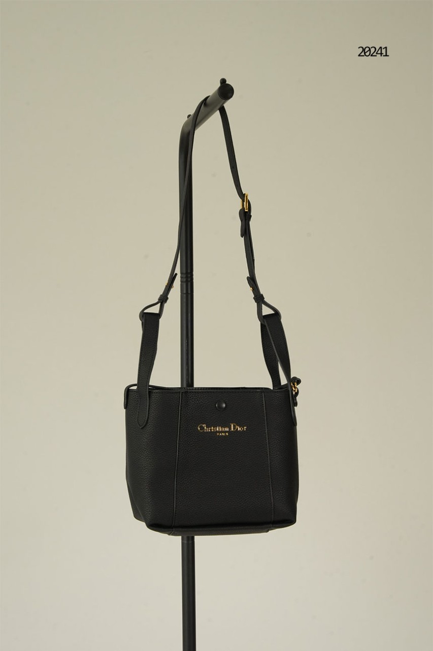 🔆 [DIOR] 크리스찬 디올 시그니처 미듐 버킷백 🔆