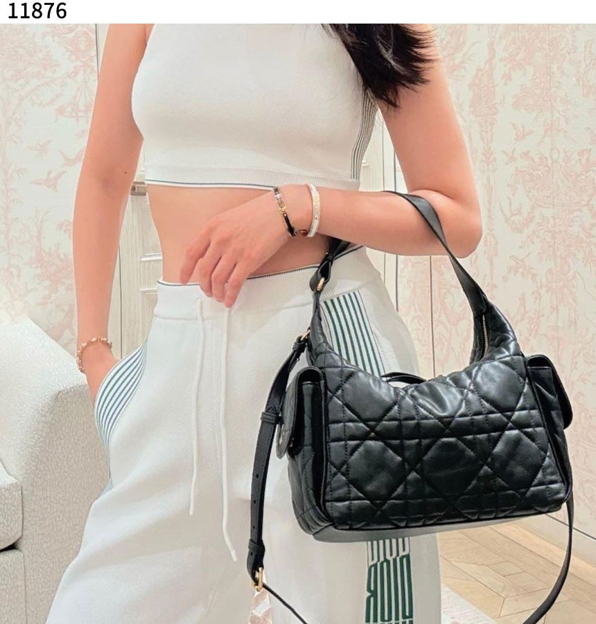#디올 [Christian Dior] 수입프리미엄급 디올 D-Dream 미디엄 백 신상 입고💢 #태그 #가방 #11876