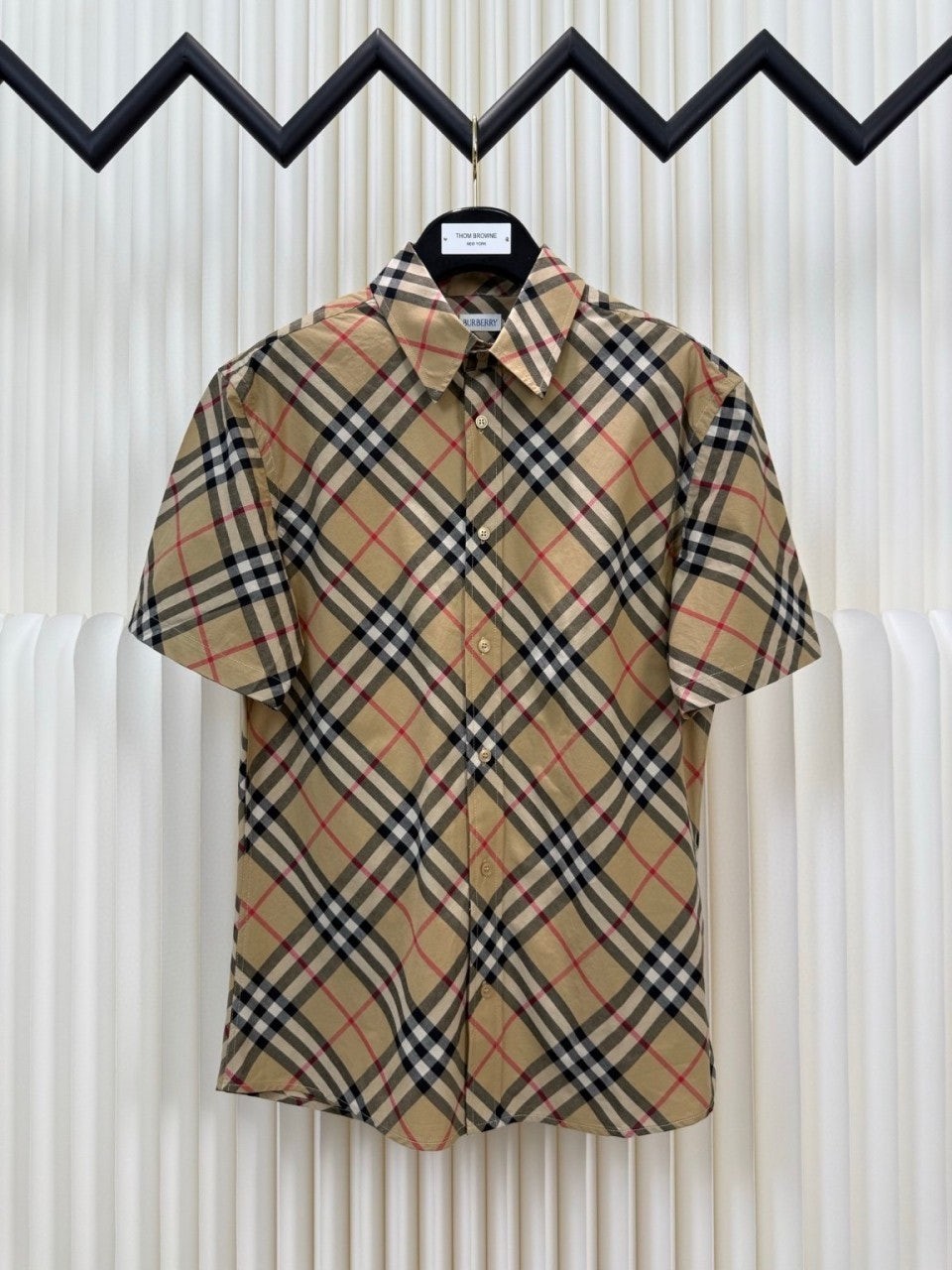 💕 버** 시그니처 셔츠