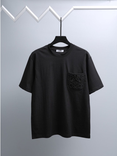 💕 로** 포켓 애너그램 자수 티셔츠