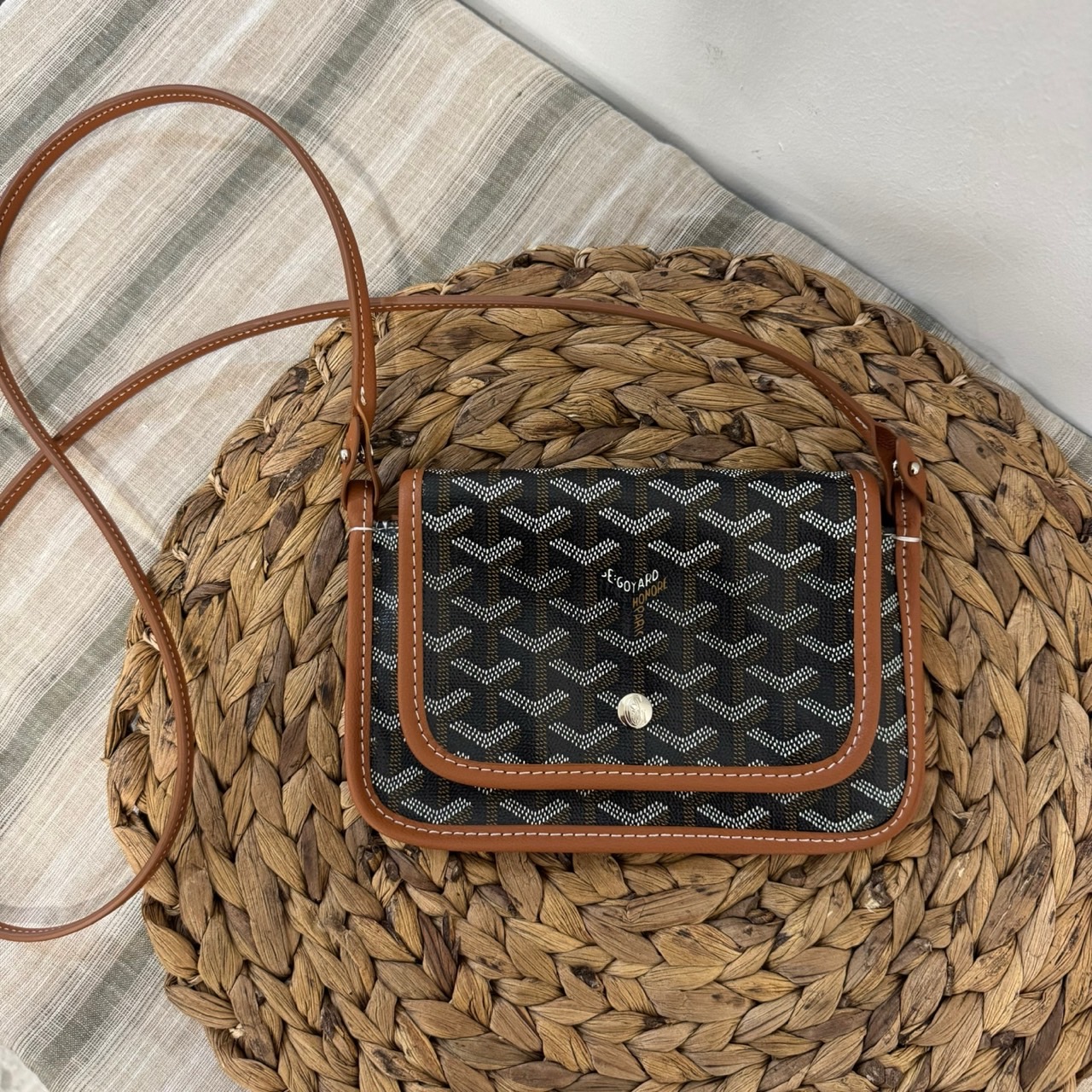 🤴🏻  #고야드 (G.Y.D) 플뤼메 클러치 크로스백 🤴🏻