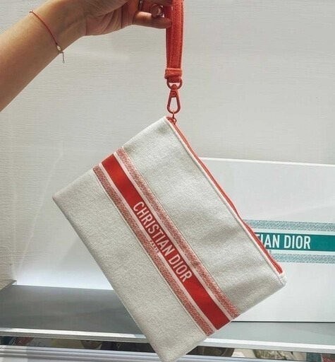 D* 뷰티 VIP 기프트 테리파우치