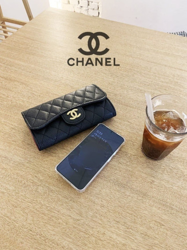 (AA)샤* CC (WOC) 캐비어 클래식 체인 폰홀더지갑