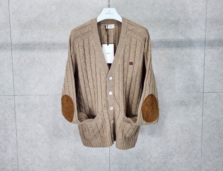 캐시미어 트리옹프 로고 케이블 가디건 CEL-985