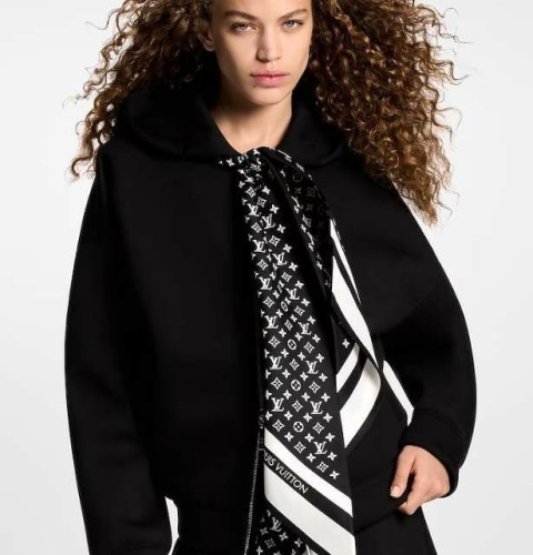 여성 모노그램 스카프 집업 후디 자켓 LOU-2450