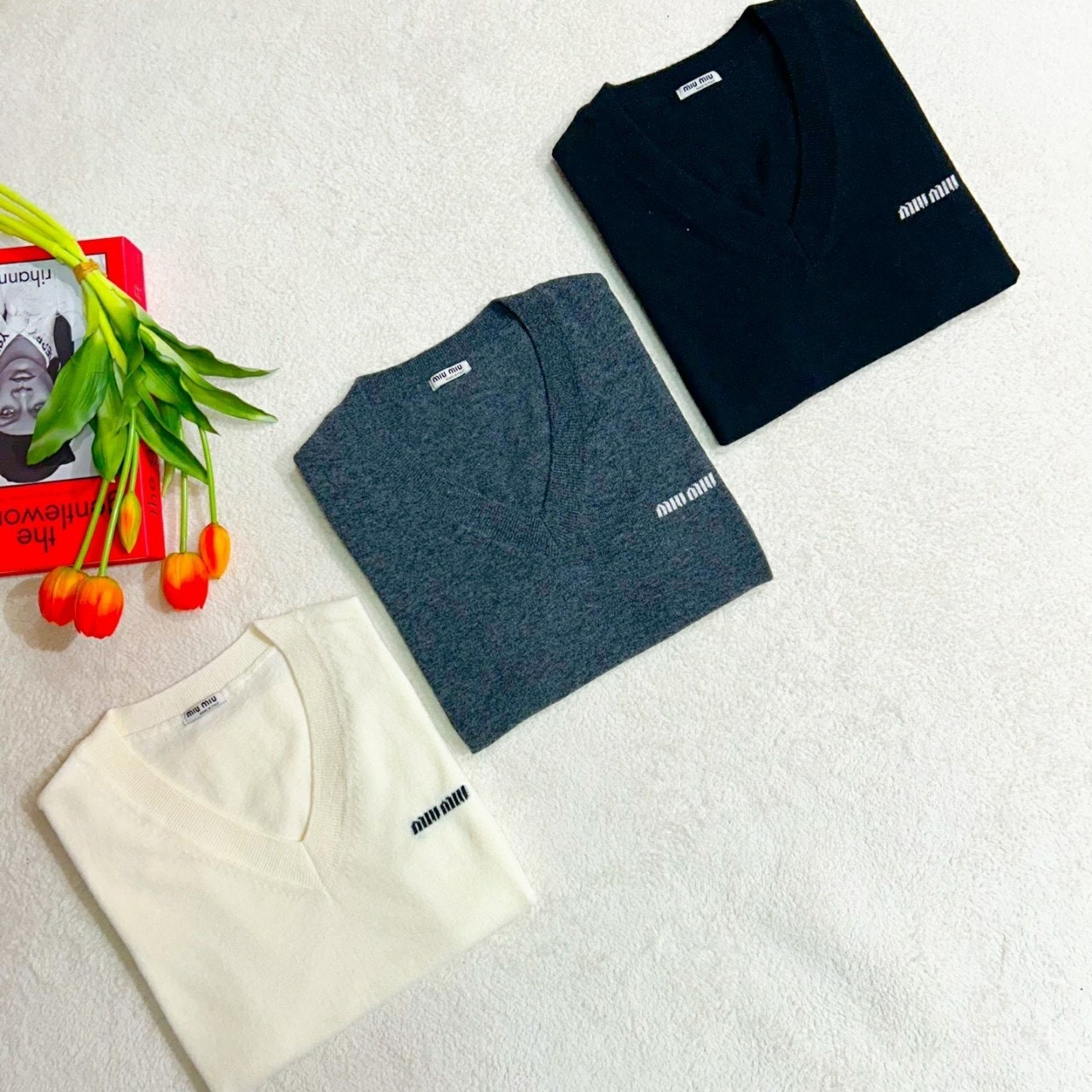 여성 인타르시아 V넥 조끼 MU-573