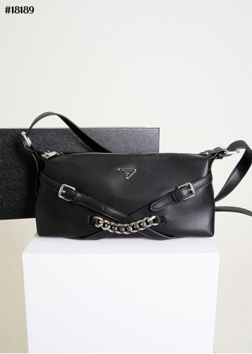 🔆 [PRADA] 프라다 레더 체인 숄더백 🔆