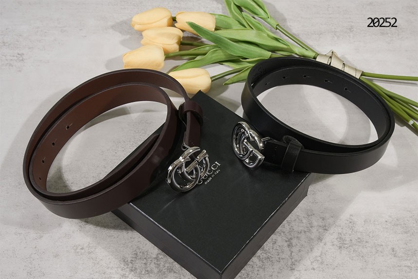 🔆 [GUCCI] 구찌 유광 실버 GG 로고 버클 벨트 🔆