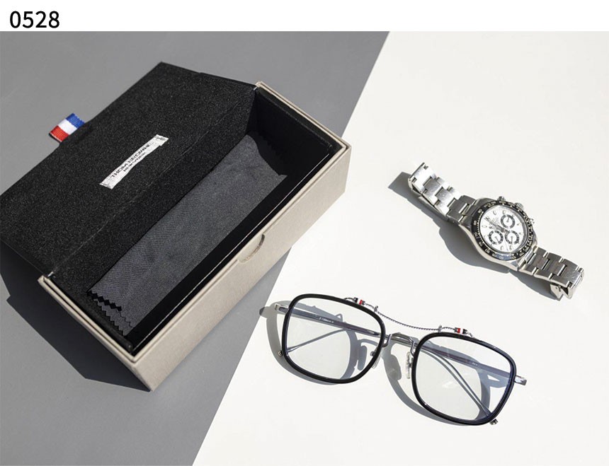 #톰브라운 [THOM BROWNE] TBX816 안경테 신상입고💢 #안경 #0528