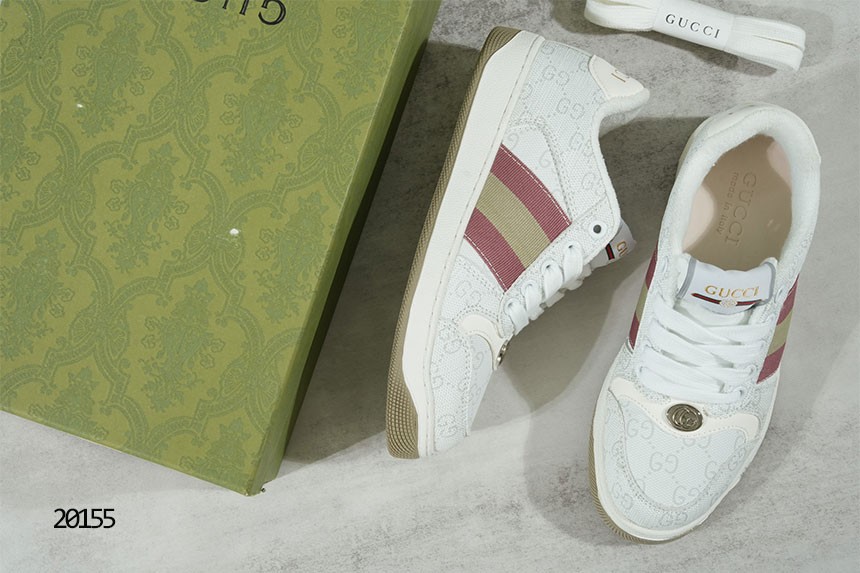 🔆[GUCCI] 구찌 여성 GG 크리스털 스크리너 스니커즈 🔆