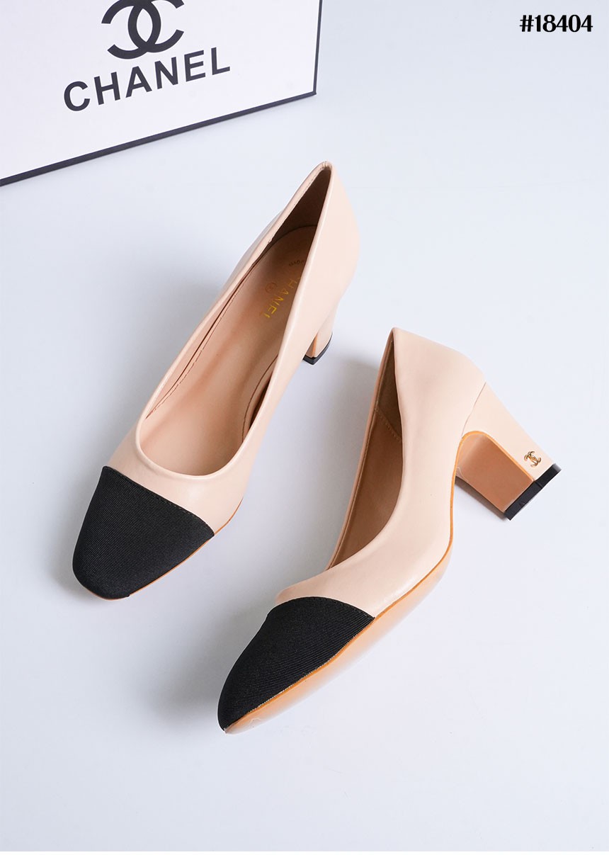 🔆 [CHANEL] 샤넬 배색 펌프스 힐 🔆