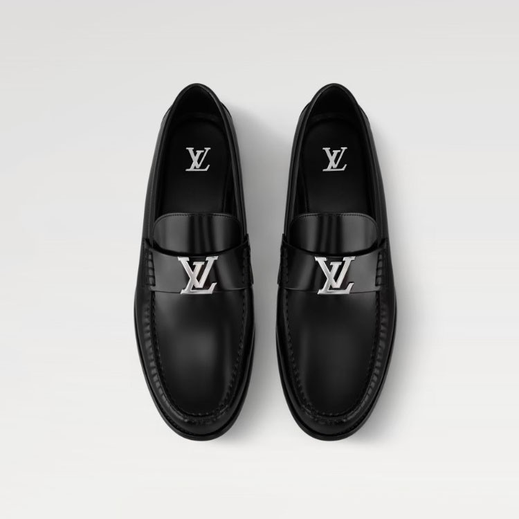 #루이비통 [ L.V ] 수입 메이저 로퍼 입고💢 #신발 #로퍼