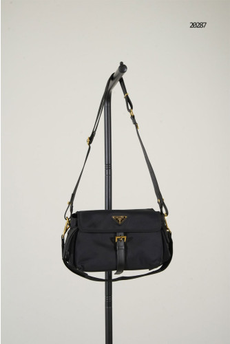 🔆 [PRADA] 프라다 익스플로어 리나일론 숄더백 🔆