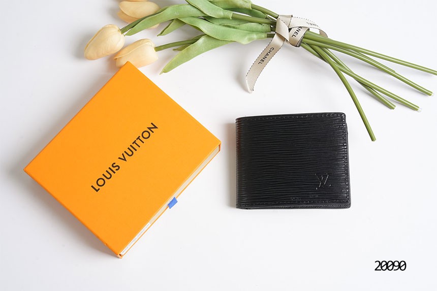 🔆 [Louis Vuitton] 루이비통 LV 에삐 반지갑 🔆