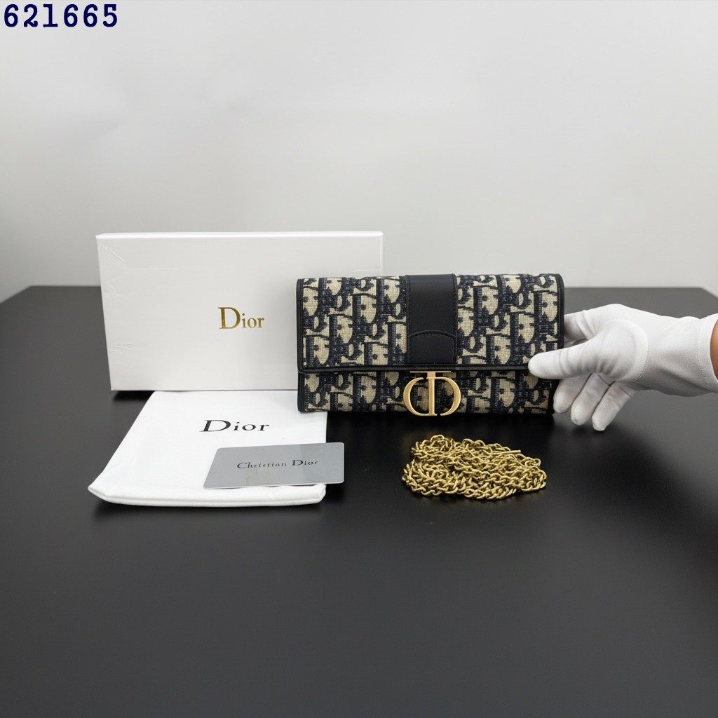 👹디올 30 몽테인 CD로고 체인 장지갑👹