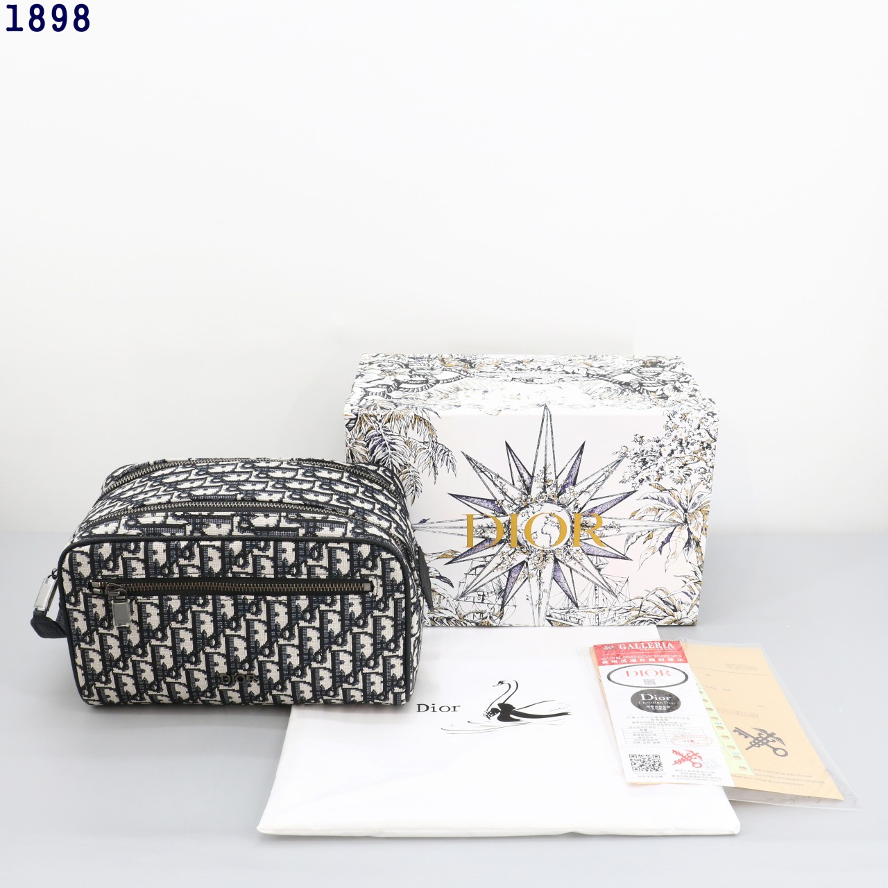 👹디올 토일레트리 파우치백👹