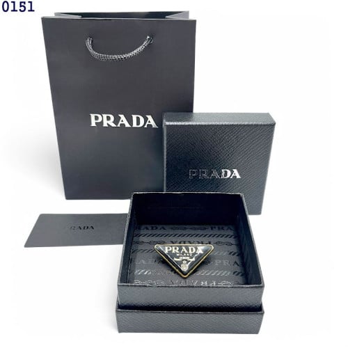 👹프라다 메인 삼각로고 브로치👹