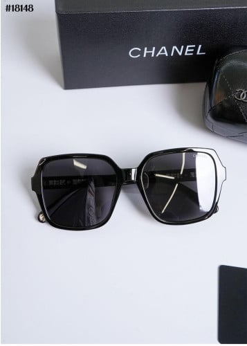 🔆 [CHANEL] 샤넬 레터링 로고 프레임 스퀘어 선글라스 🔆