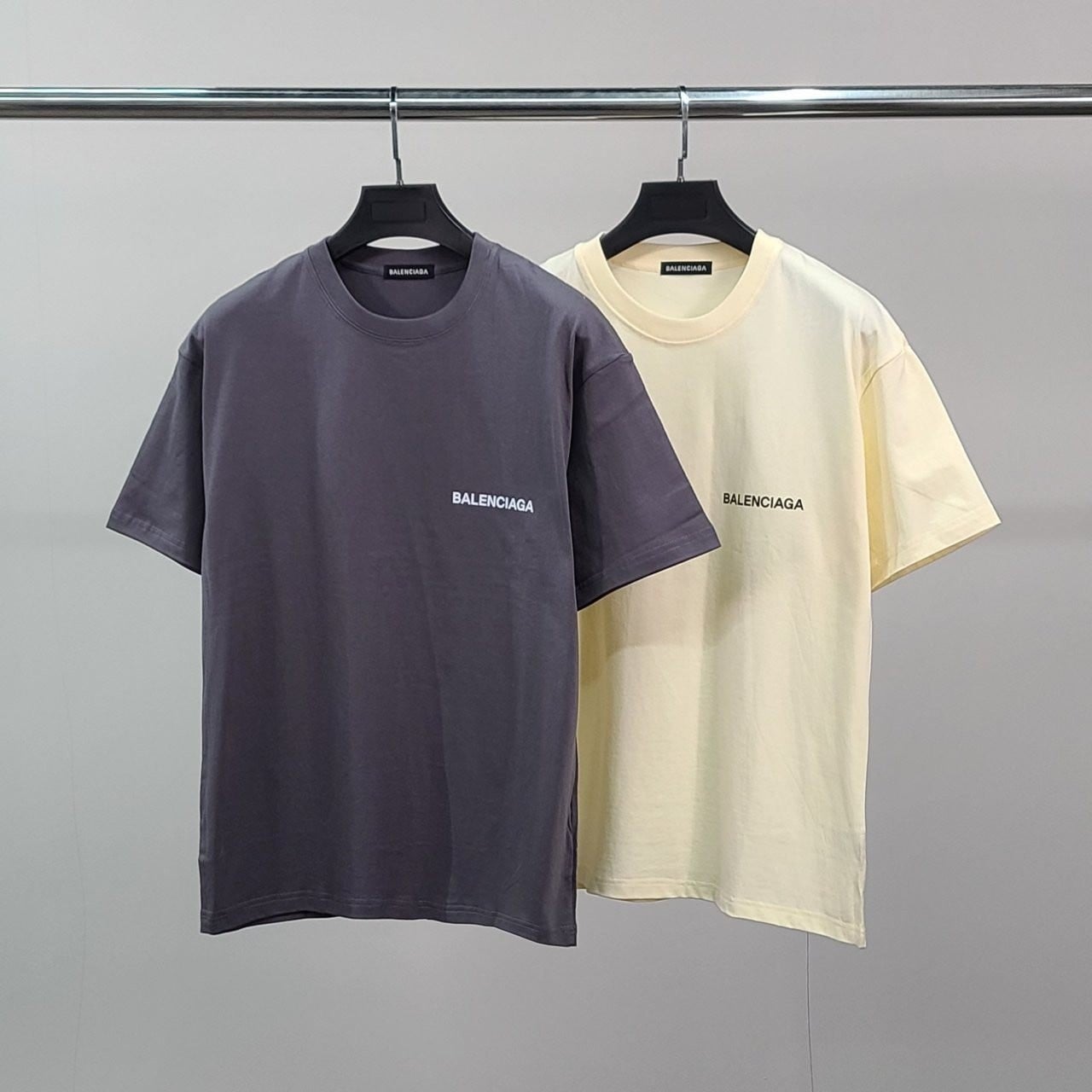 💕 발**** 클래식로고 코튼 반팔티