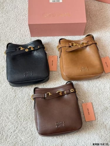 💕 미*** 나파 가죽 파우치백