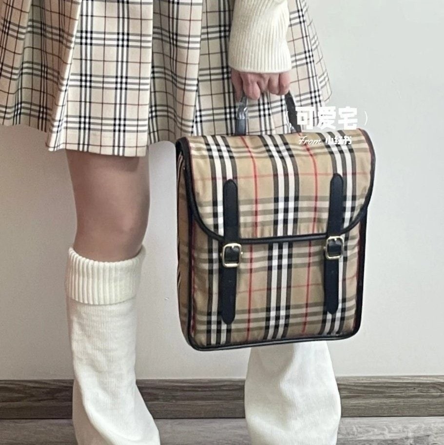 💕 버** 빈티지 체크 에코닐 사첼 백팩