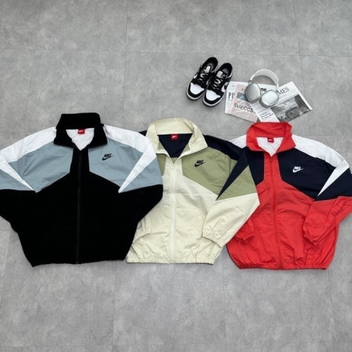 NK 로고 웨어스포츠 배색 집업