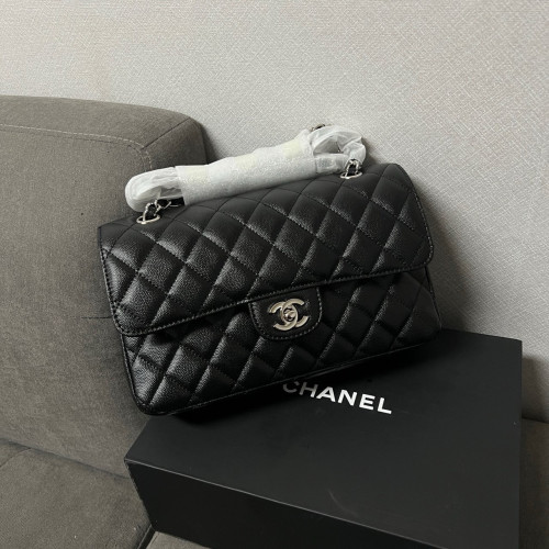 🤴🏻  #샤넬   클래식 플랩백 🤴🏻