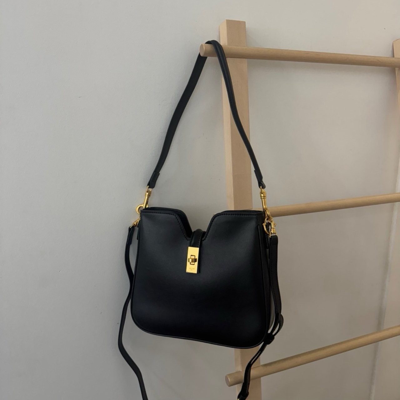 🤴🏻 #셀린느 (C*line) 소프트16 까미유 백🤴🏻