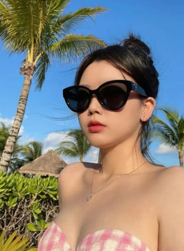 샤V CH5477 버터플라이 선글라스 ➡️수입최*고급