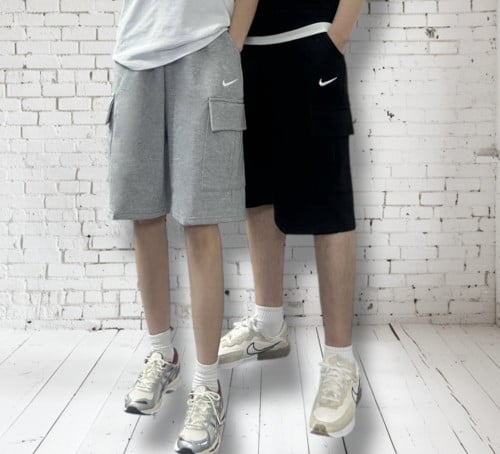 <나이키 카고 반바지>