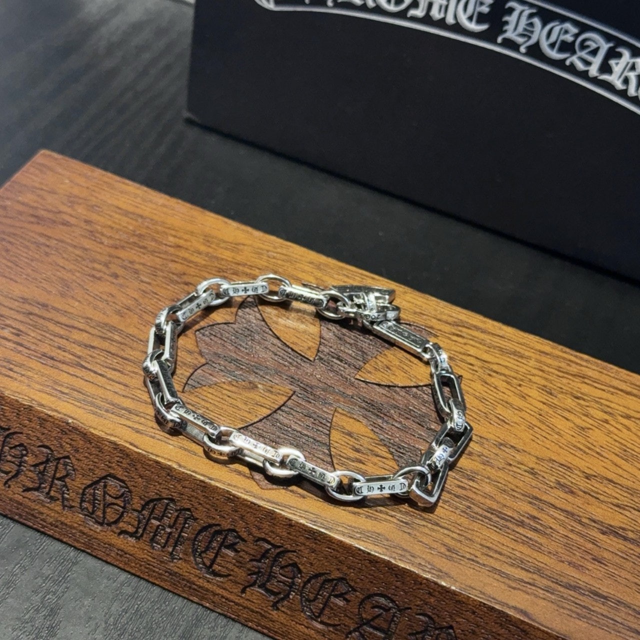 2026 크*롬하츠 K05 페이퍼 체인 925 실버 팔찌 브레이슬릿 입고~