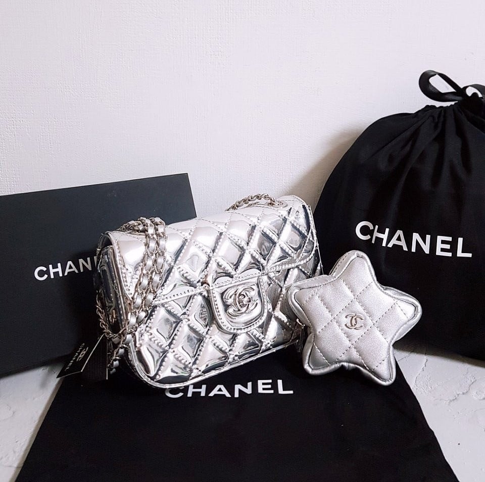 💕 샤* 고급 24크루즈 스타코인퍼스 미니 플랩 백 실버