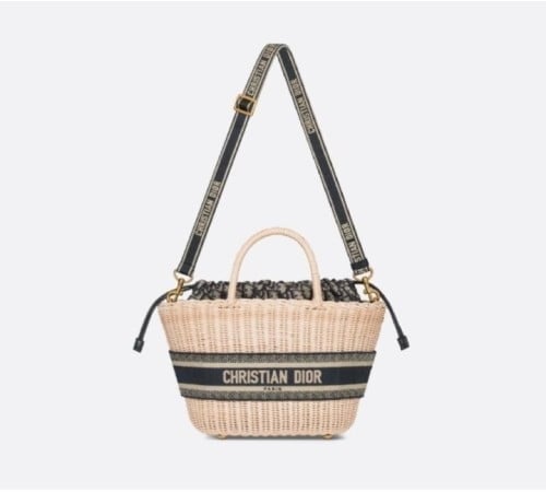 💕 디* 바스켓백