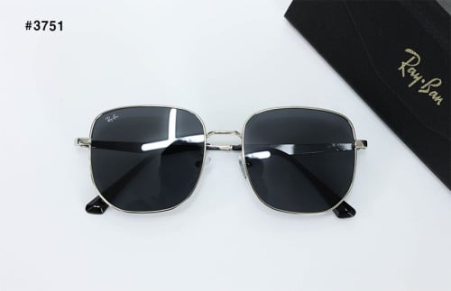 🍀 [Ray Ban] 레이벤 클래식 스퀘어 프레임 선글라스 🍀