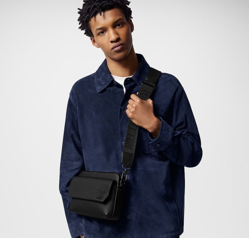 #루이비통 [ L.V ] 수입 패스트라인 메신저 백 입고💢 #가방 #잡화