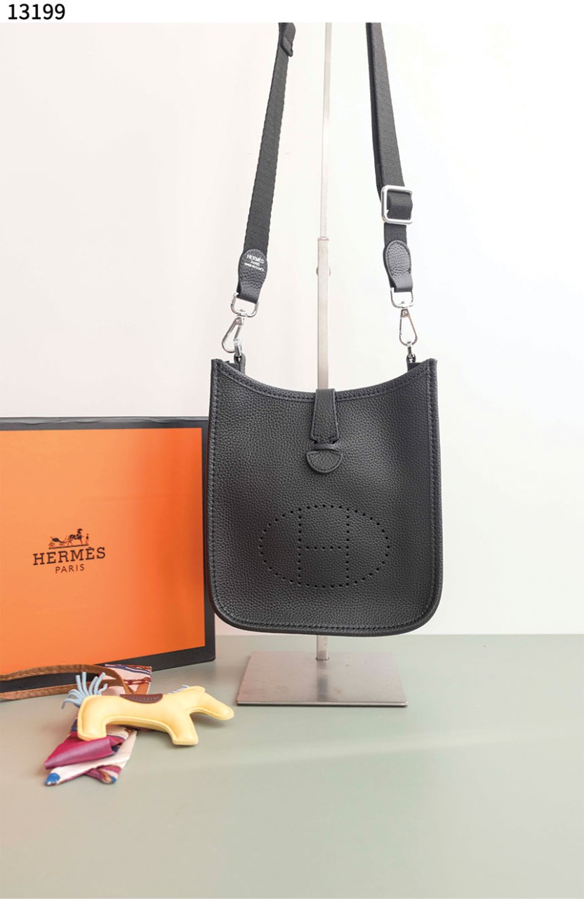 #에르메스 [HERMES] 에블린 아마존 백 신상입고💢 #가방 #13199