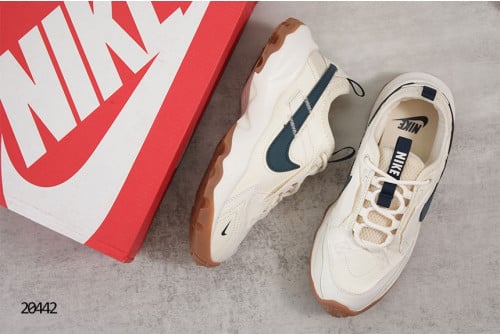 🔆 [NIKE] 나이키 TC 7900 페일 아이보리 아머리 네이비 스니커즈 🔆