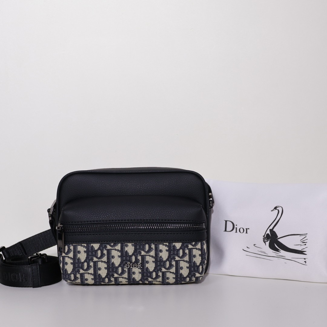 ✨디올 라이더 2.0 미니지퍼 메신저백✨