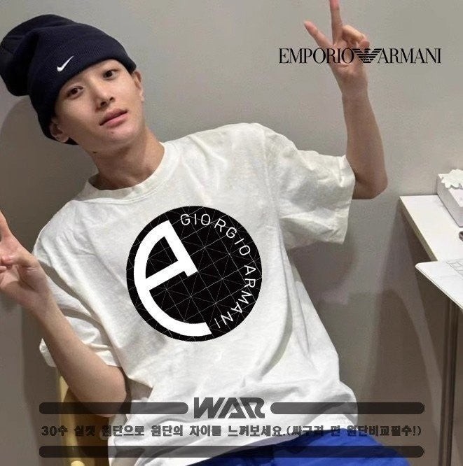 💕 알** 조각 로고 디자인 반팔 티셔츠