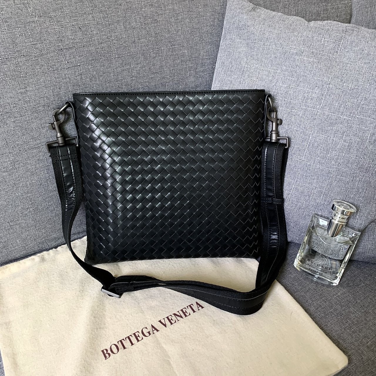 💕 보** 인트레치아토 크로스백